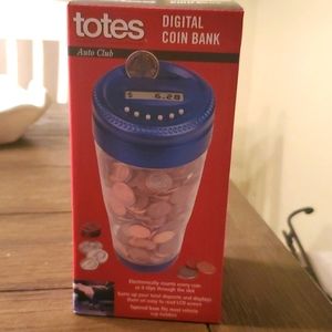Totes Digital Coin Bank